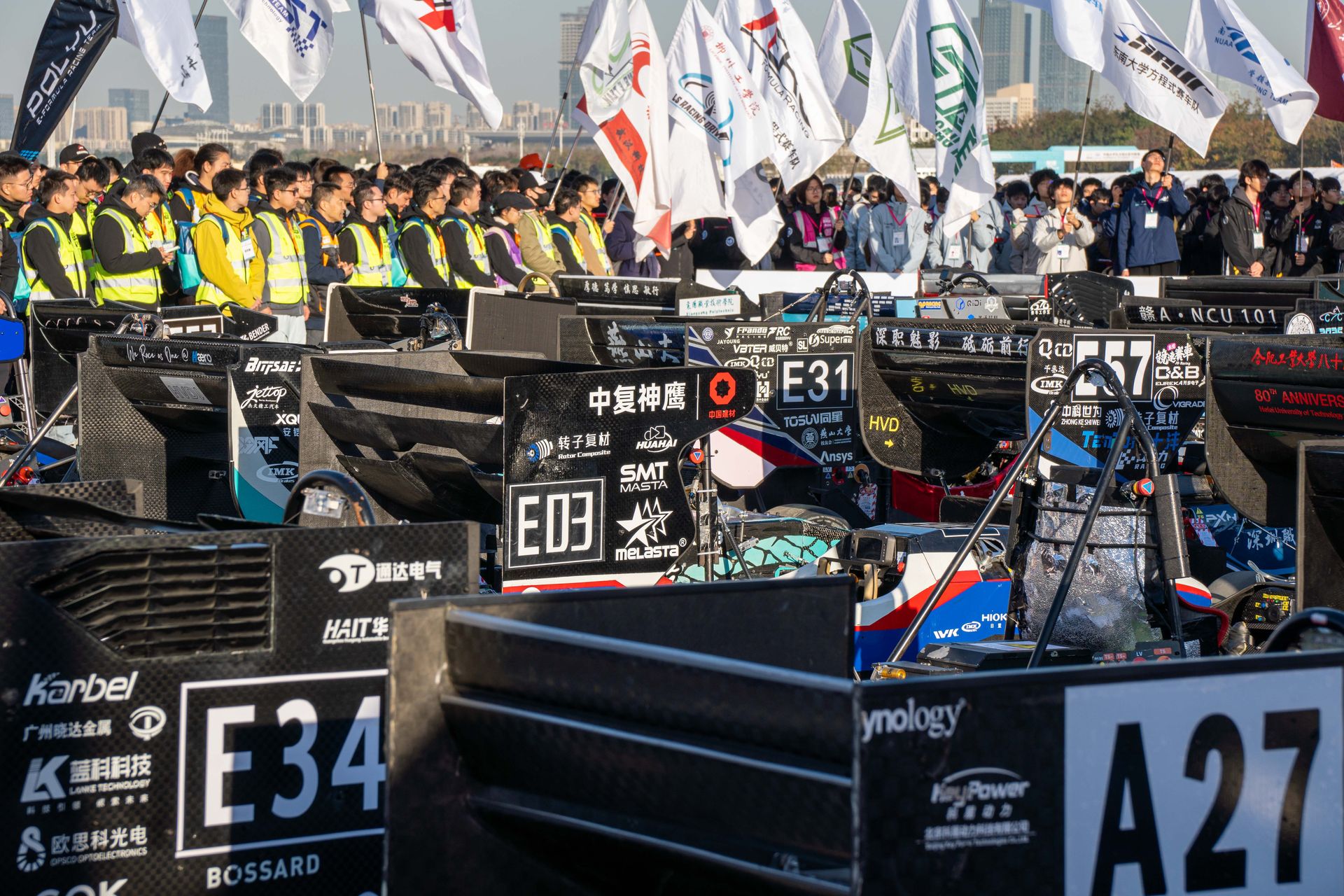 2025 赛季赛场相册 第 16 张