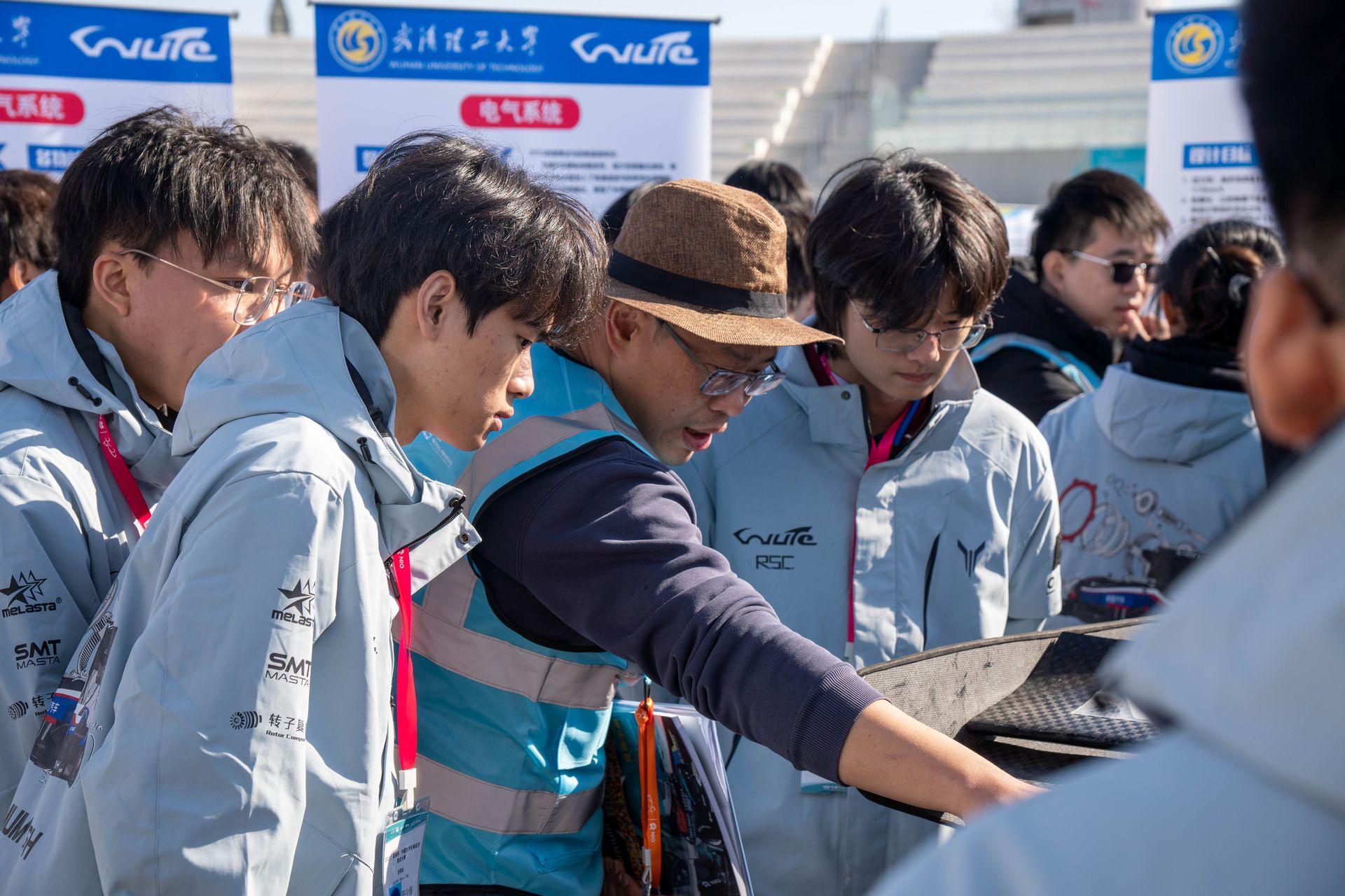 2025 赛季赛场相册 第 42 张